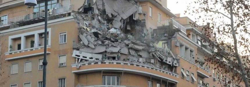 Crollo del palazzo a Roma, di chi sono le colpe?