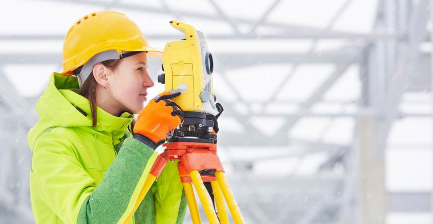 Donne Geometra. Dove lavorano? Quali problemi vivono?