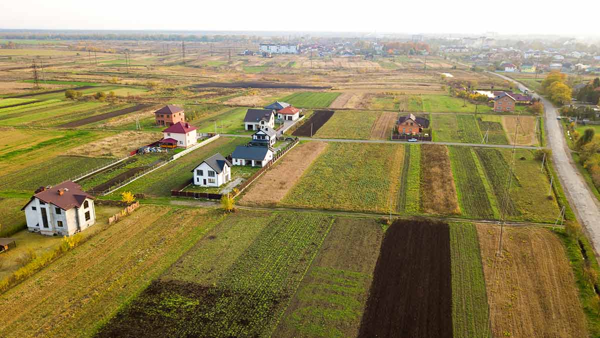 Fabbricati fantasma: come regolarizzare gli immobili fantasma