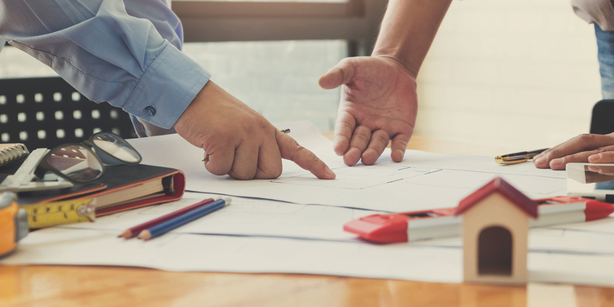 Architetti, ingegneri, geometri ... Chi progetta le case degli italiani?