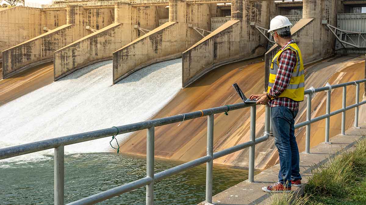 Calcoli idraulici e opere fluviali: gli ingegneri competenti esclusivi