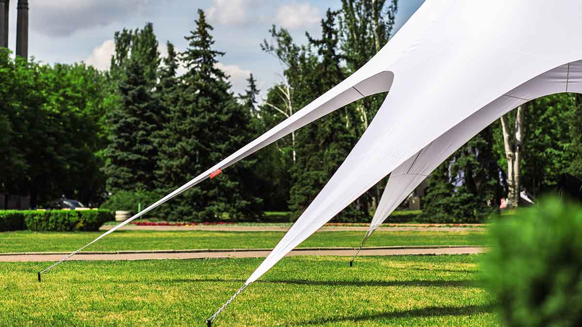 Tensostrutture: con o senza permesso di costruire? Tensostrutture: con o senza permesso di costruire?