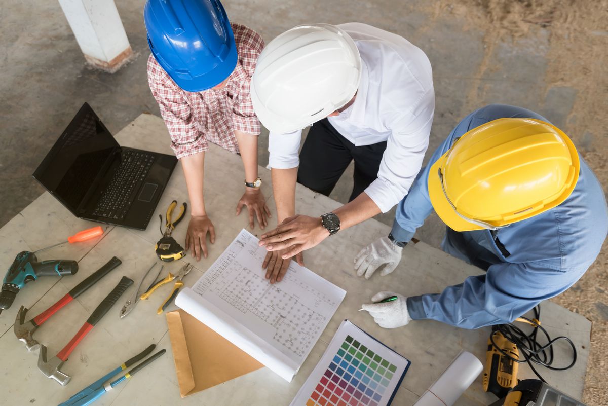 progetti-caschi-cantiere